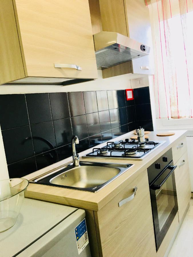 Milan Adrian Apartments מראה חיצוני תמונה